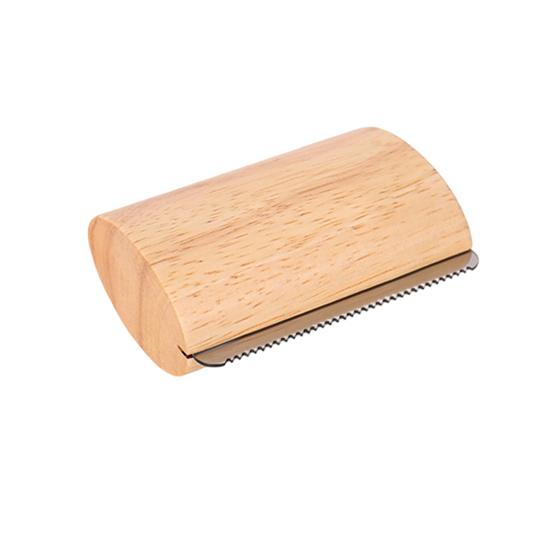 Pet Deshedding & Grooming Tool