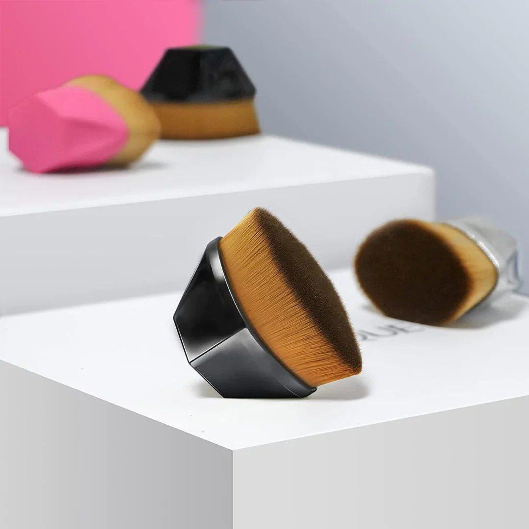 😍Flat Makeup Brush with Bonus Case