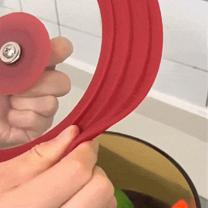 Universal Lid for Pots with Heat Resistant Silicone Rim