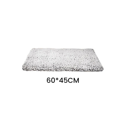 🥳2026 HOT SALE🥳💞50K+ SOLD! 🐾🔥 50% OFF! Self-Heating Pet Pad – no plug needed, reflects body heat, ultra-soft & anti-slip. Washable comfort for cats & dogs this winter! 🛏️💚