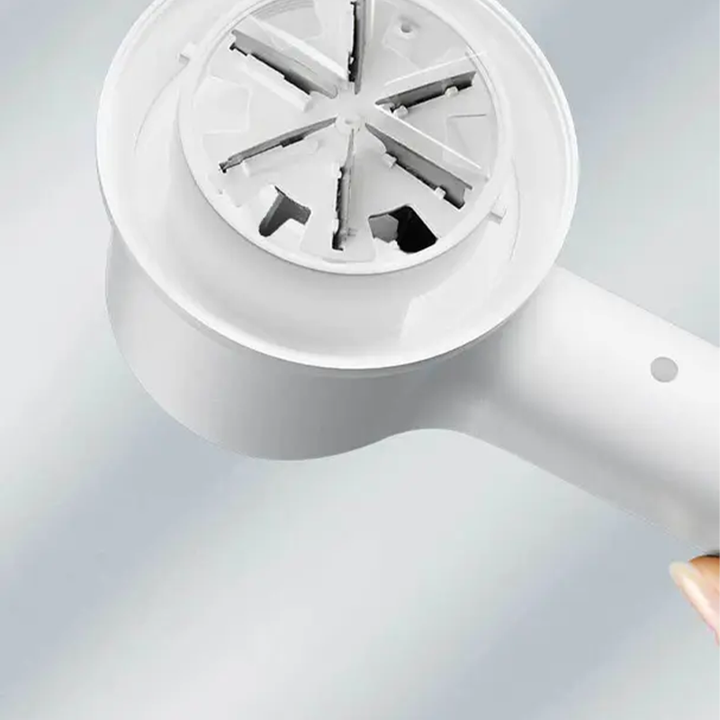 🔥Hot Sale 50% OFF🔥Rechargeable & Portable Digital Display Lint Remover