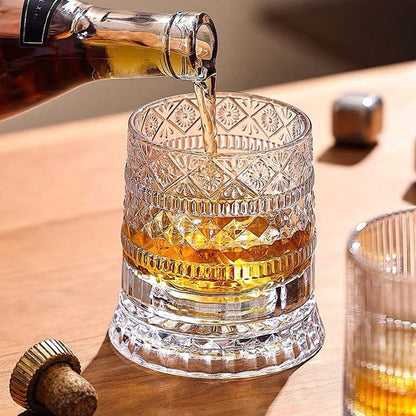 360° Rotating Whiskey Glass Tumbler