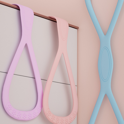 Fitness resistance band with handles