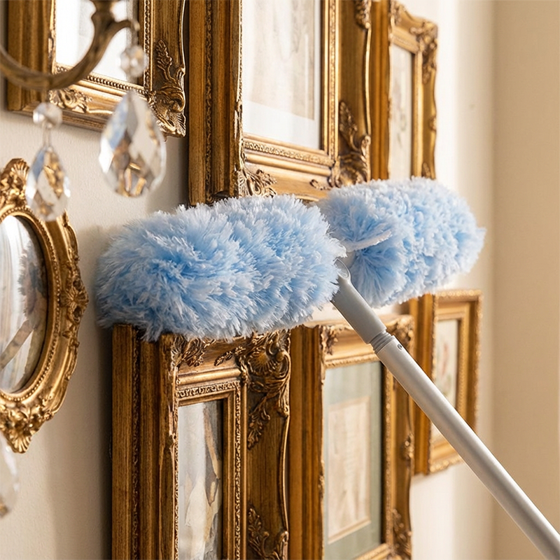Telescopic Duster with Electrostatic Adsorption