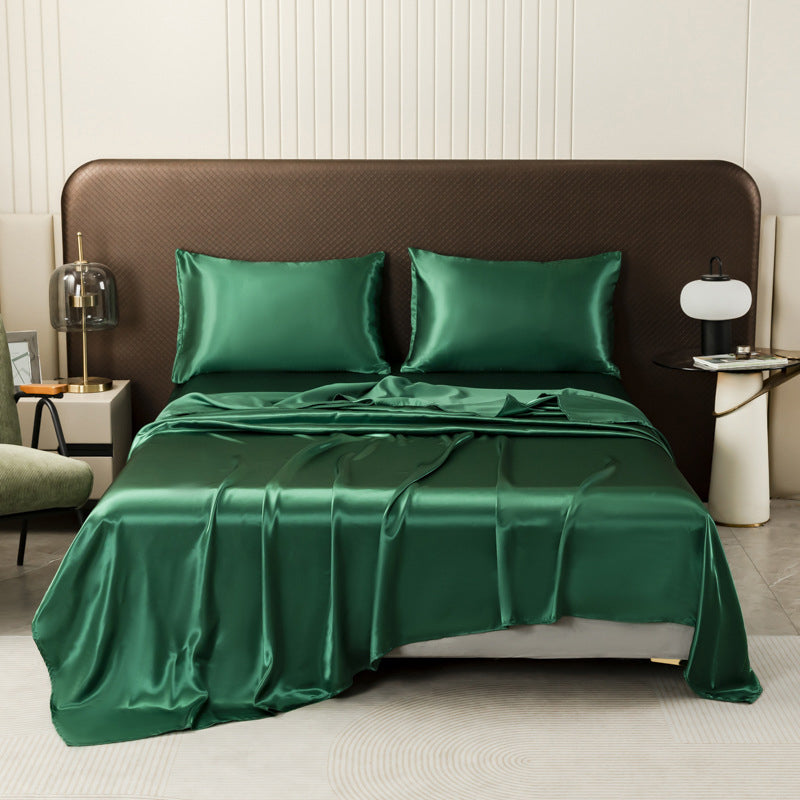 Plain satin flat sheet🛏️As soon as it touches the skin, it provides an exceptionally soothing feeling, making it ideal for sleep.😴